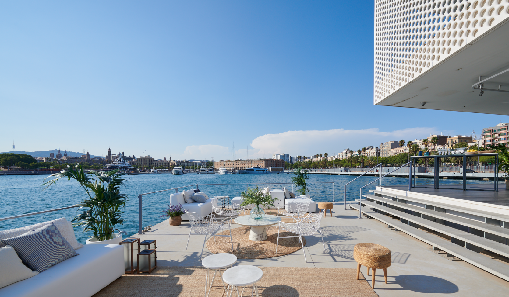 Lounge terrace by the marina